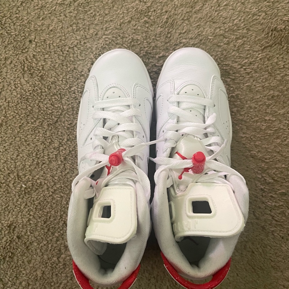 Jordan White and Red Sneakers with Cushioned Sole and Clean Leather Upper
